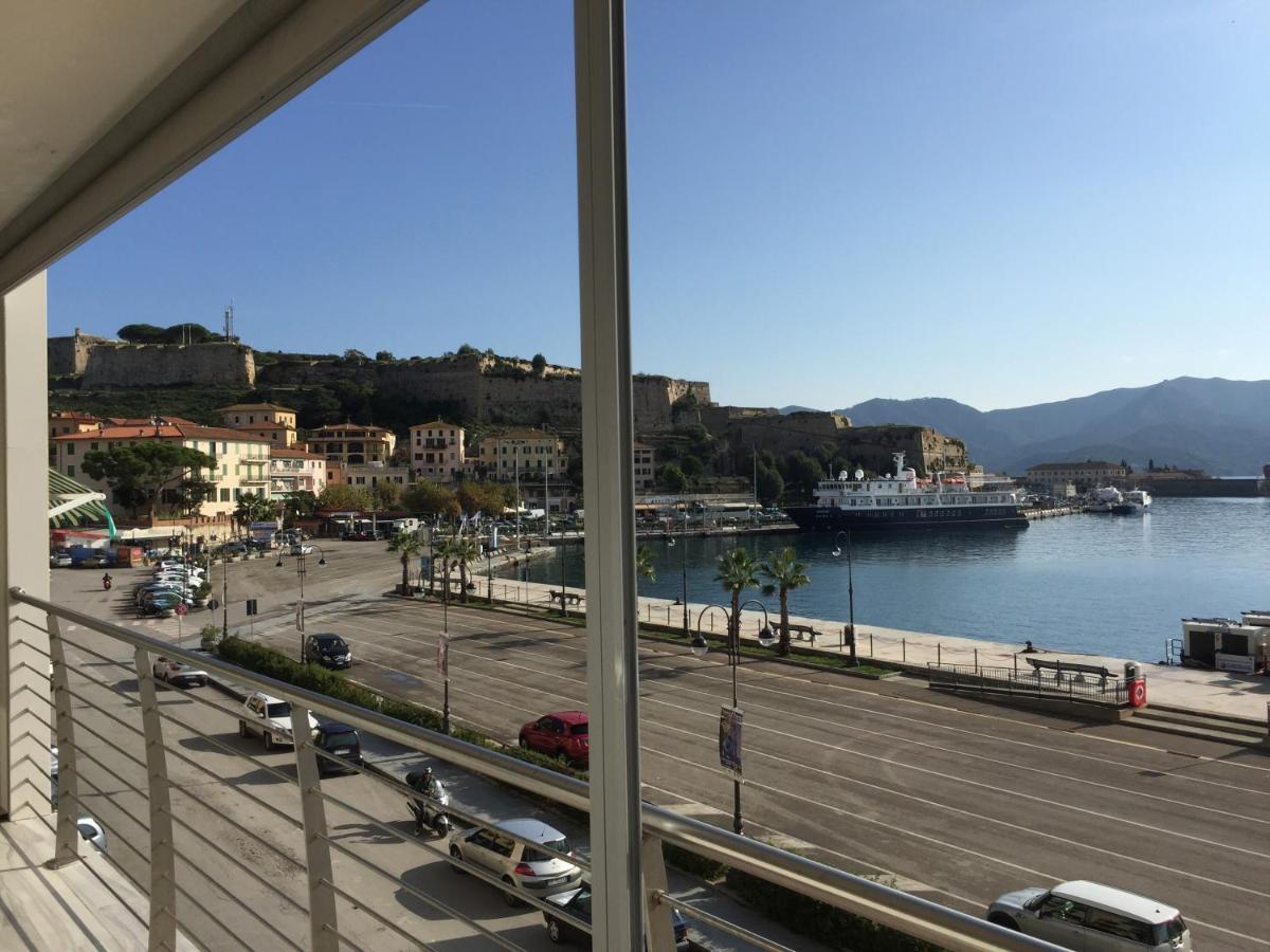 Seafront Apartment Portoferraio Exterior photo